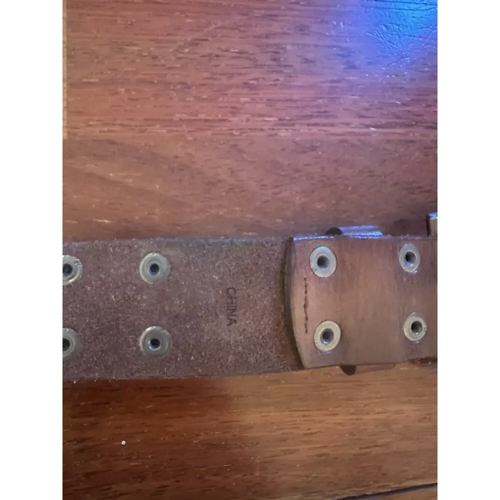 Aeropostale Studded Distressed Brown Leather Belt Unisex Size Medium Vintage EUC